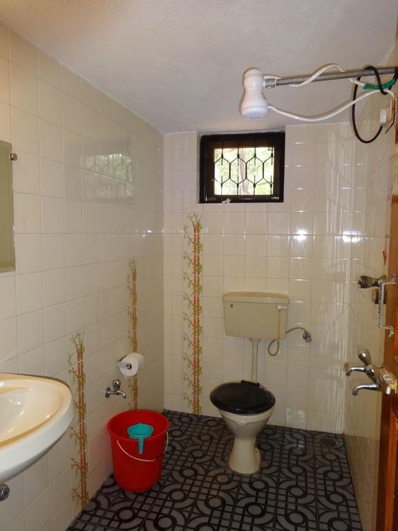 Pinto Guest House Candolim Quarto foto